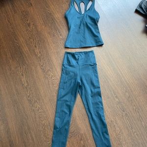 Carbon38 Blue matching set